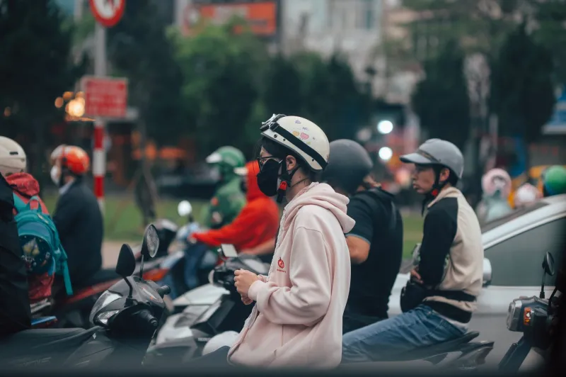 City Skin SOS: How Vietnamese Urban Beauty Culture Outsmarts Pollution Better Than Any Serum